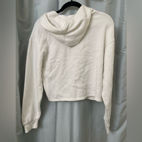 Wild fable cropped sweatshirt, size small - Picture 5 of 5